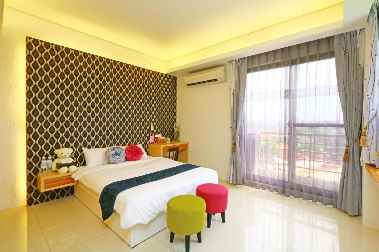 Sakura Love River Bed And Breakfast Dongshan  Exterior foto